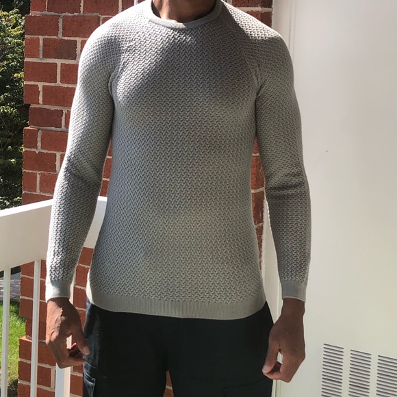 043 - ASOS Gray Crewneck Sweater with Textured Knit - Muscle fit - Picture 14 of 14